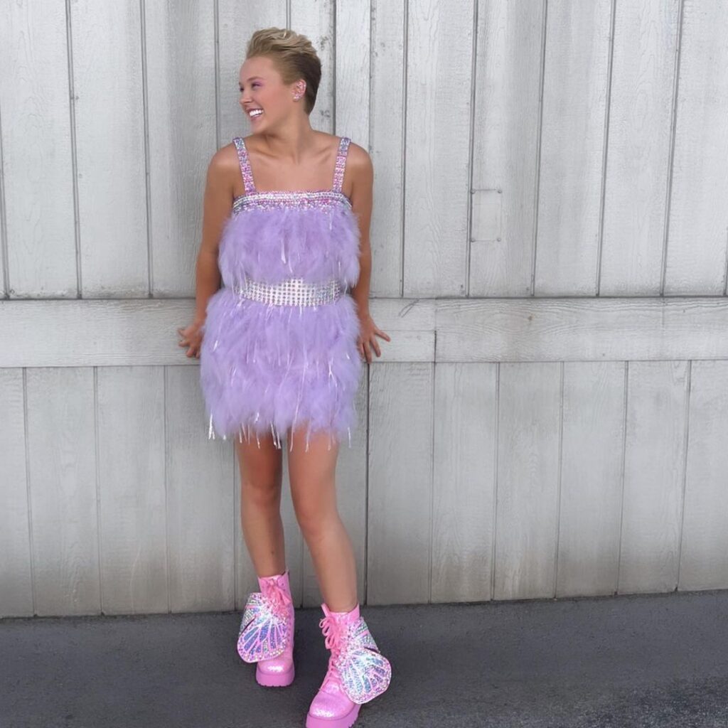 Jojo Siwa Phone Number, Email, Address, and Fan Mail