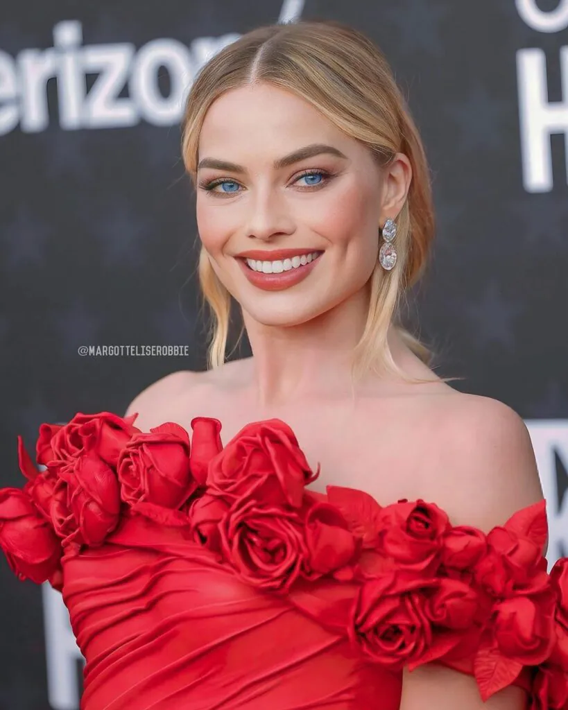 Margot Robbie Net Worth, Earning, Wiki, Husband